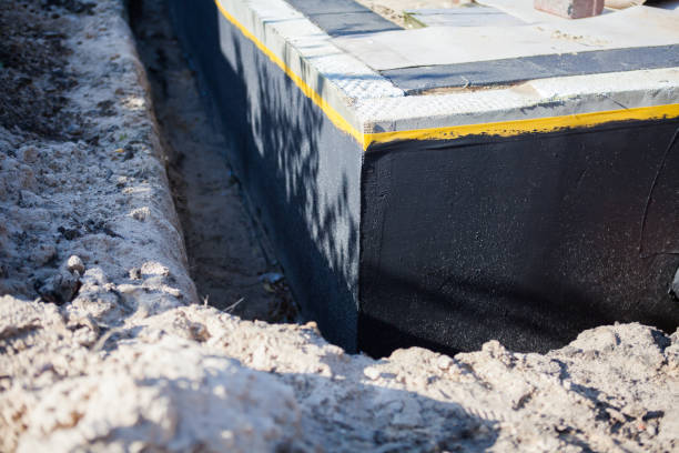 Professional Crawl Space Encapsulation technician working in Washington, GA